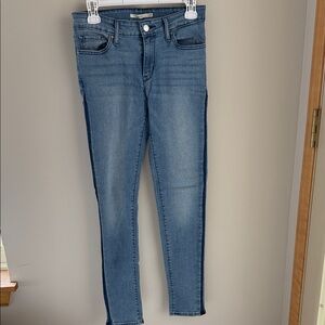 Levi's 711 Women's Light Blue Skinny Jeans w/ Darker Stripe on Sides